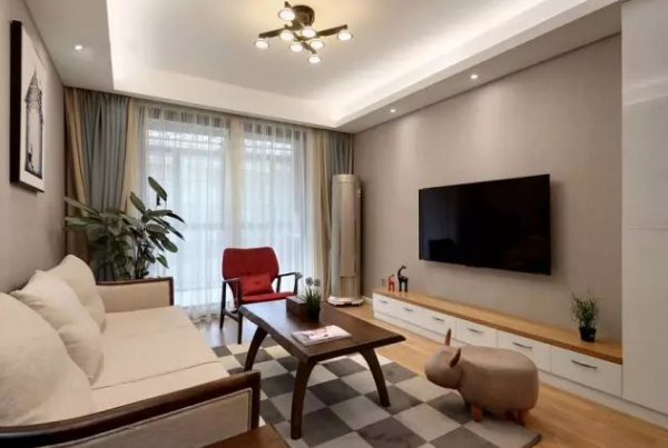 裝修攻略：客廳與陽(yáng)臺(tái)之間該不該裝推拉門(mén)？