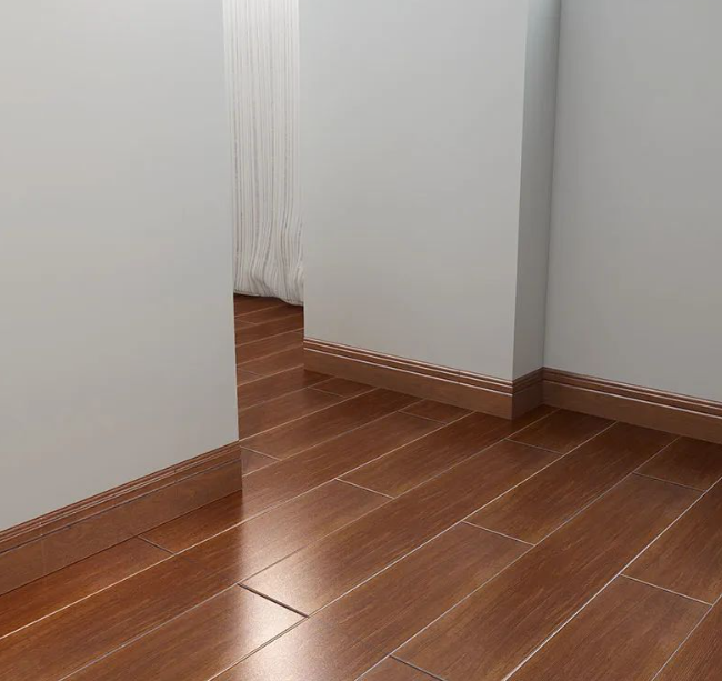 將瓷磚無用的邊角料代替踢腳線，沒想到這么高級！